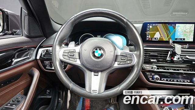 BMW 5-Series 530i M Sport Package Plus