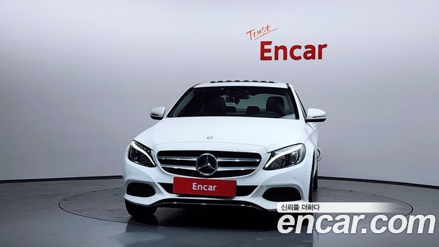 Mercedes-Benz C-Class C200 Avantgarde