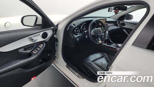 Mercedes-Benz C-Class C200 Avantgarde
