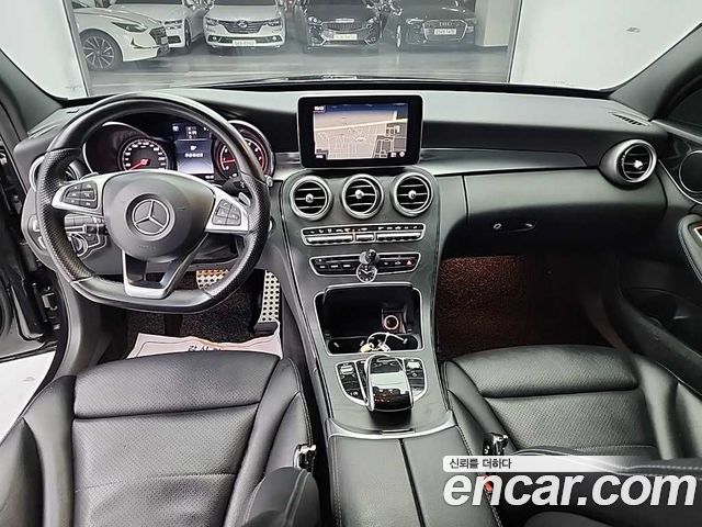 Mercedes-Benz C-Class C200 AMG Line