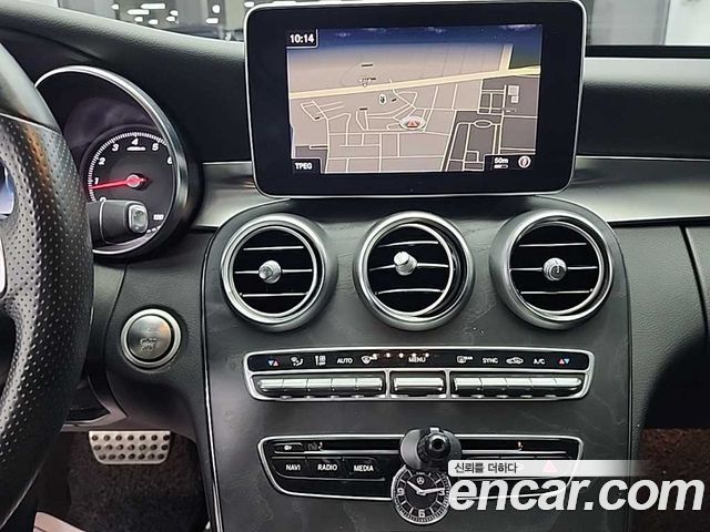 Mercedes-Benz C-Class C200 AMG Line