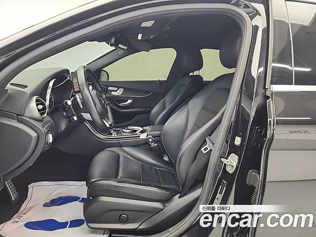 Mercedes-Benz C-Class C200 AMG Line
