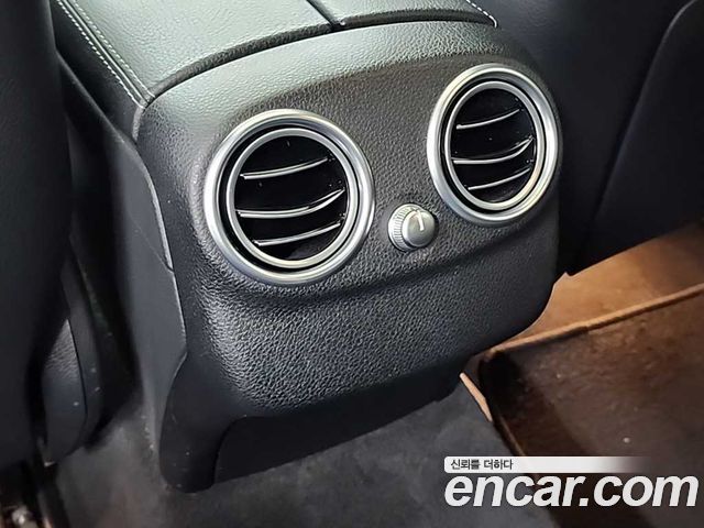 Mercedes-Benz C-Class C200 AMG Line