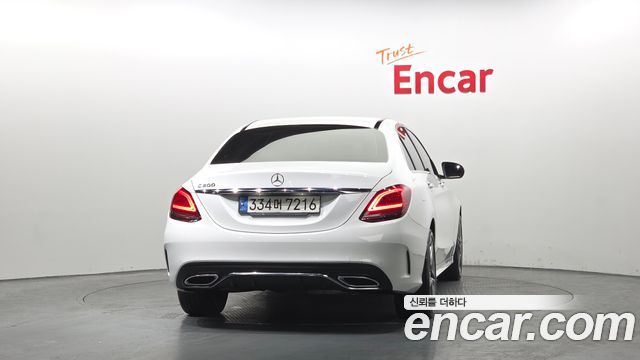 Mercedes-Benz C-Class C200 AMG Line