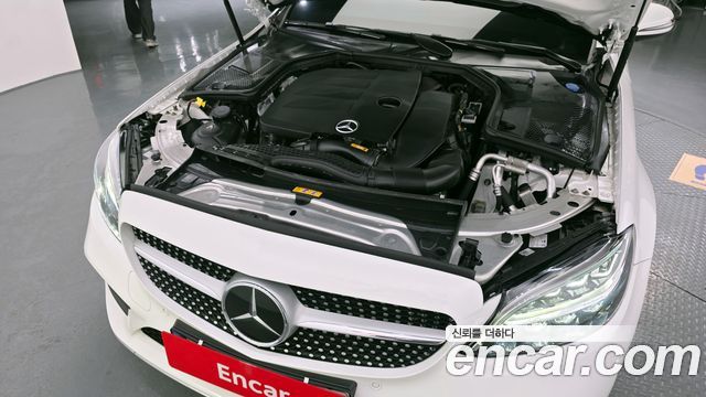 Mercedes-Benz C-Class C200 AMG Line