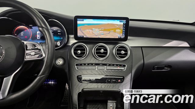Mercedes-Benz C-Class C200 AMG Line