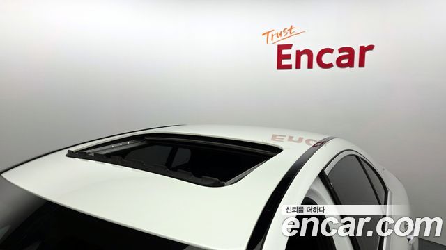 Mercedes-Benz C-Class C200 AMG Line