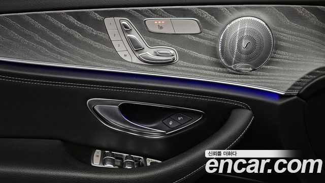 Mercedes-Benz E-Class E350 4MATIC AMG Line
