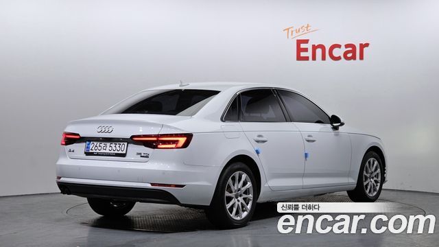Audi A4 35 TDI Quattro