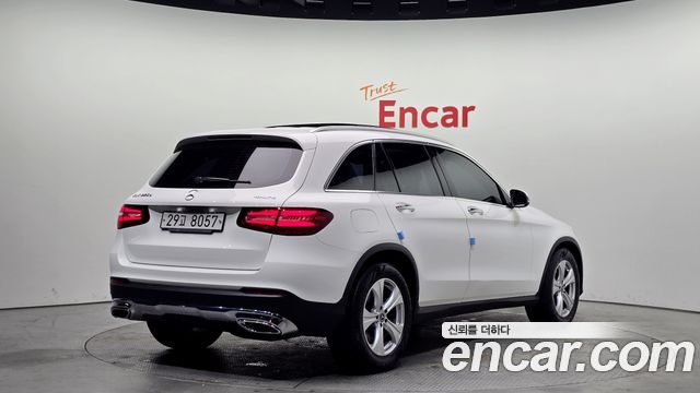 Mercedes-Benz GLC-Class GLC220 d 4MATIC
