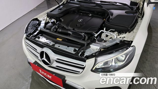 Mercedes-Benz GLC-Class GLC220 d 4MATIC