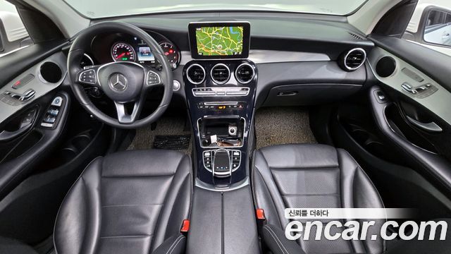 Mercedes-Benz GLC-Class GLC220 d 4MATIC