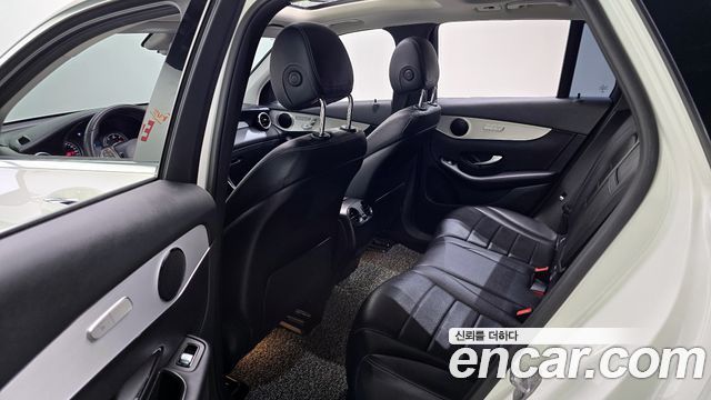 Mercedes-Benz GLC-Class GLC220 d 4MATIC