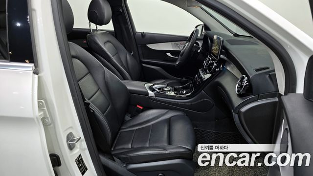 Mercedes-Benz GLC-Class GLC220 d 4MATIC