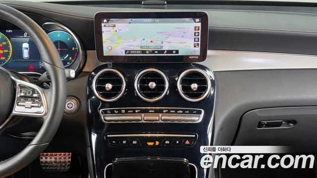 Mercedes-Benz GLC-Class GLC220 d 4MATIC