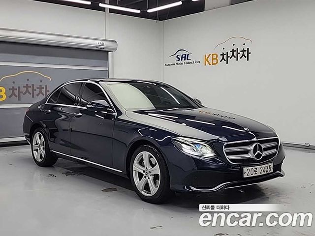 Mercedes-Benz E-Class E220d 4MATIC Avantgarde