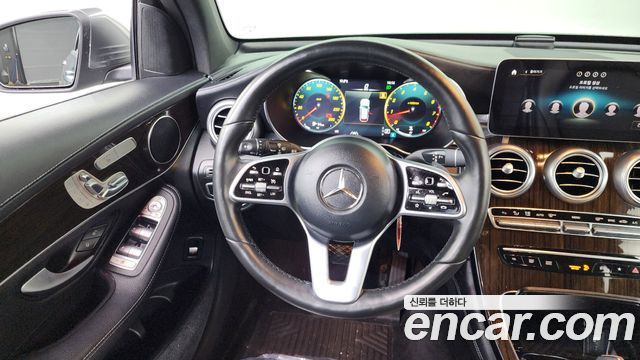 Mercedes-Benz GLC-Class GLC300 4MATIC