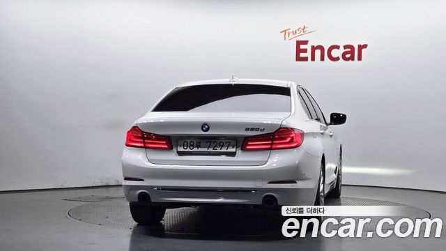 BMW 5-Series 520d Luxury Special Edition