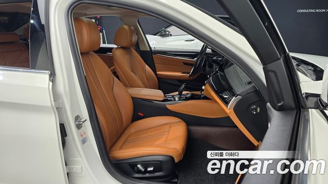 BMW 5-Series 520d Luxury Special Edition
