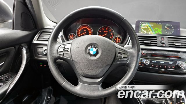 BMW 3-Series 320d