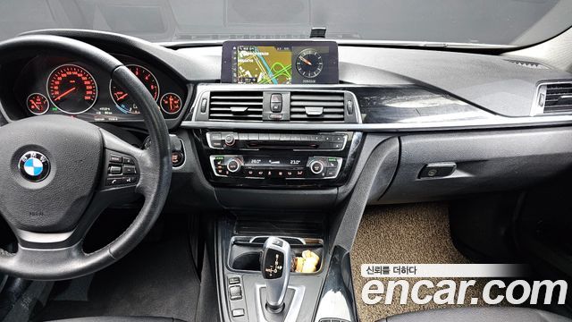 BMW 3-Series 320d