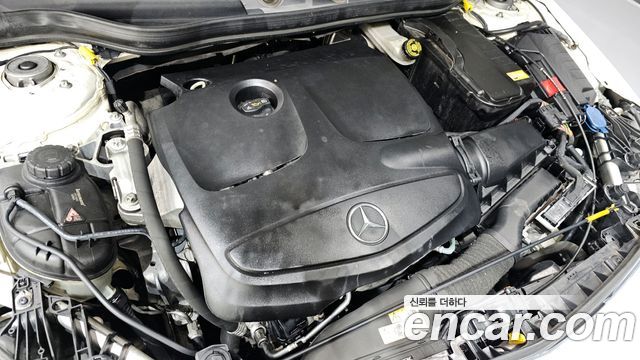 Mercedes-Benz A-Class A200
