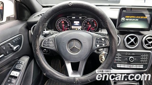 Mercedes-Benz A-Class A200