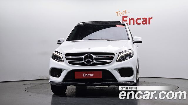 Mercedes-Benz GLE-Class GLE350 d 4MATIC