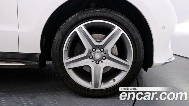 Mercedes-Benz GLE-Class GLE350 d 4MATIC