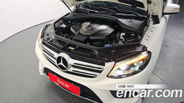 Mercedes-Benz GLE-Class GLE350 d 4MATIC