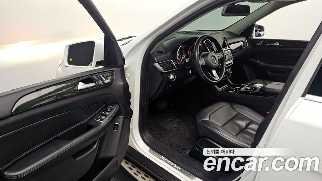 Mercedes-Benz GLE-Class GLE350 d 4MATIC