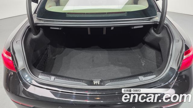 Mercedes-Benz E-Class E220d Coupe
