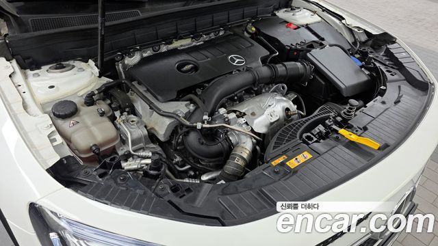Mercedes-Benz GLB-Class GLB250 4MATIC