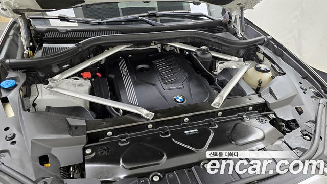 BMW X6 xDrive40i M Sport