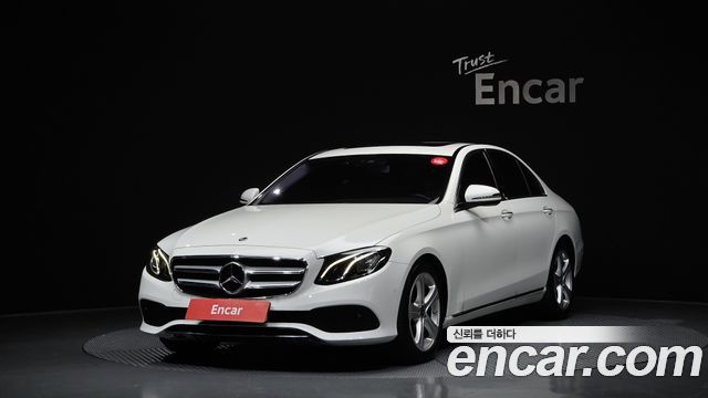 Mercedes-Benz E-Class E200 Avantgarde