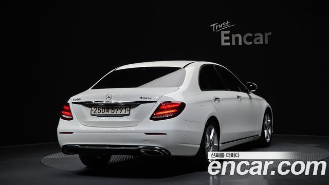 Mercedes-Benz E-Class E200 Avantgarde