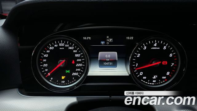 Mercedes-Benz E-Class E200 Avantgarde