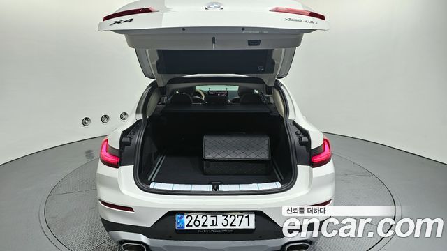 BMW X4 xDrive20i xLine