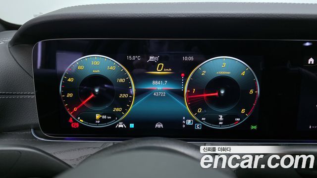 Mercedes-Benz E-Class E220d 4MATIC AMG Line