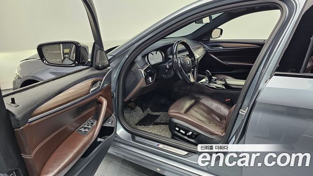 BMW 5Series (G30) 530i M Sport Package Plus