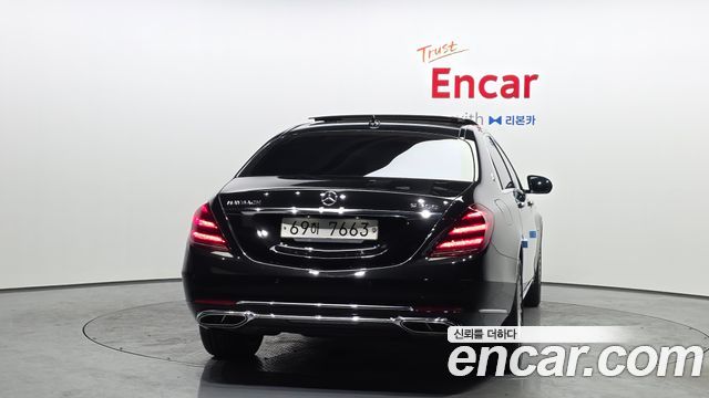 Mercedes-Benz S-Class Maybach S560 4MATIC