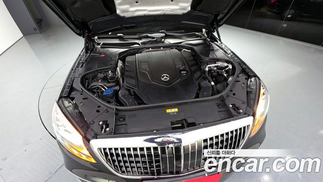 Mercedes-Benz S-Class Maybach S560 4MATIC