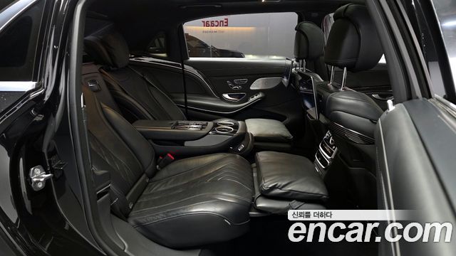 Mercedes-Benz S-Class Maybach S560 4MATIC