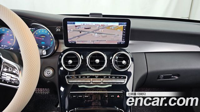 Mercedes-Benz C-Class C300e 4MATIC AMG Line