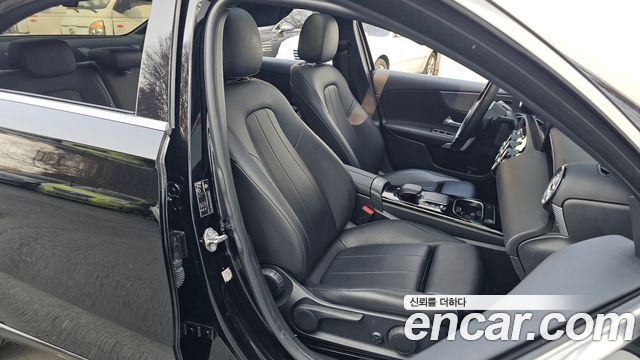 Mercedes-Benz A-Class A250 4MATIC Sedan
