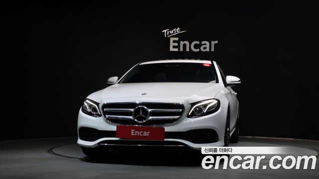 Mercedes-Benz E-Class E300 Avantgarde