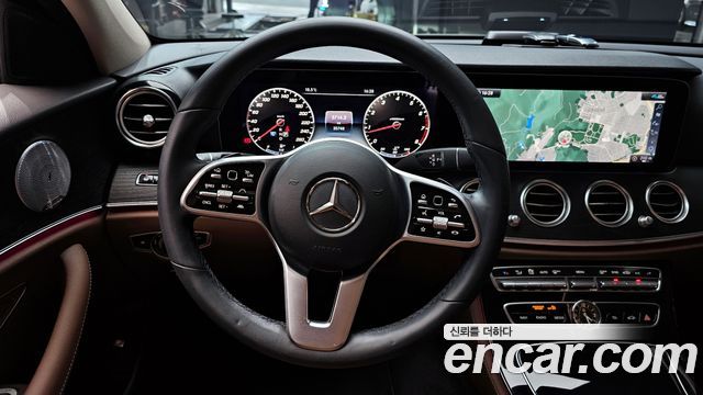 Mercedes-Benz E-Class E300 Avantgarde