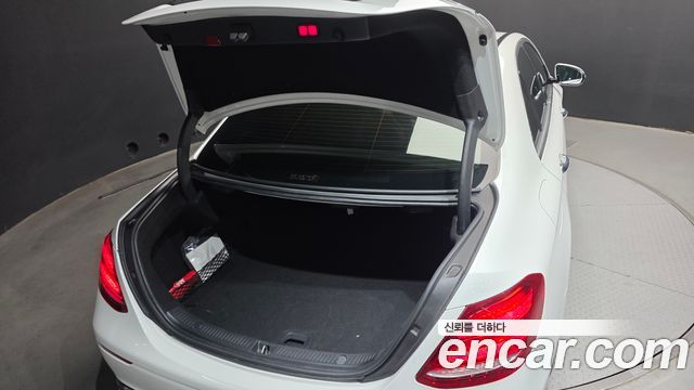 Mercedes-Benz E-Class E300 Avantgarde