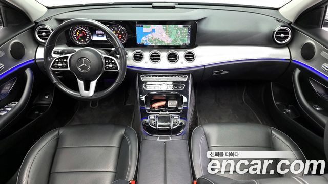 Mercedes-Benz E-Class E300 Avantgarde