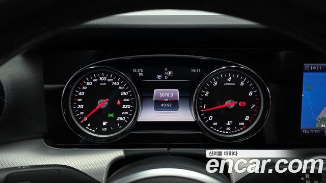 Mercedes-Benz E-Class E300 Avantgarde